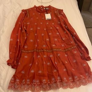 Zara dress (never worn)